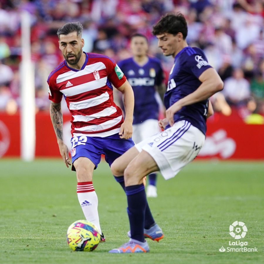 En imágenes: así fue la derrota del Real Oviedo en Granada