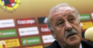 Vicente del Bosque ha donat descans als blaugranes Puyol i Xavi per a la gira americana de la Selecció.