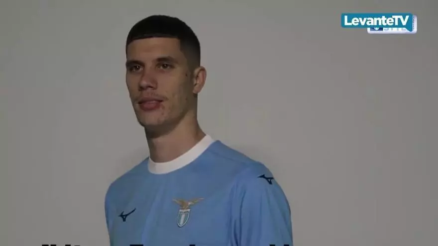 Petar Ratkov, al Levante UD