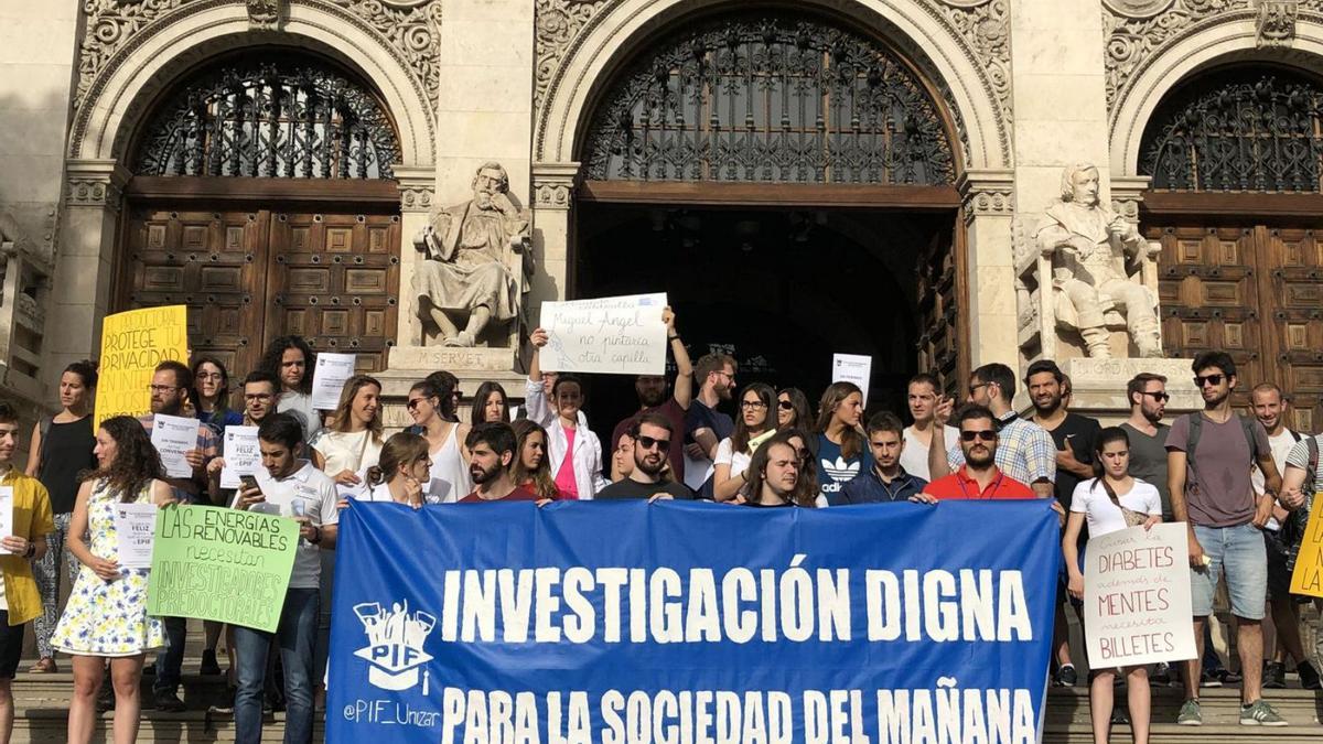 Concentración del Personal Investigador en Formación (PIF), en el Paraninfo, en el año 2019. | PERSONAL INVESTIGADOR EN FORMACIÓN