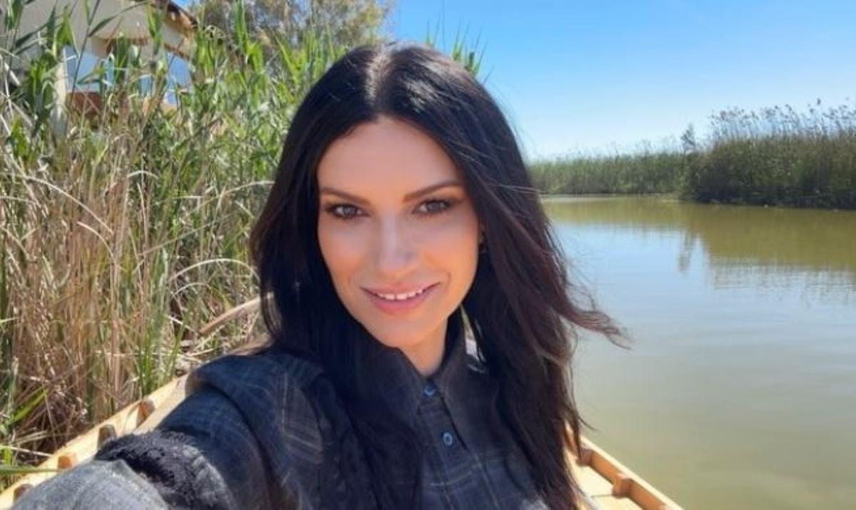 Laura Pausini pasa el fin de semana en l'Albufera de València.