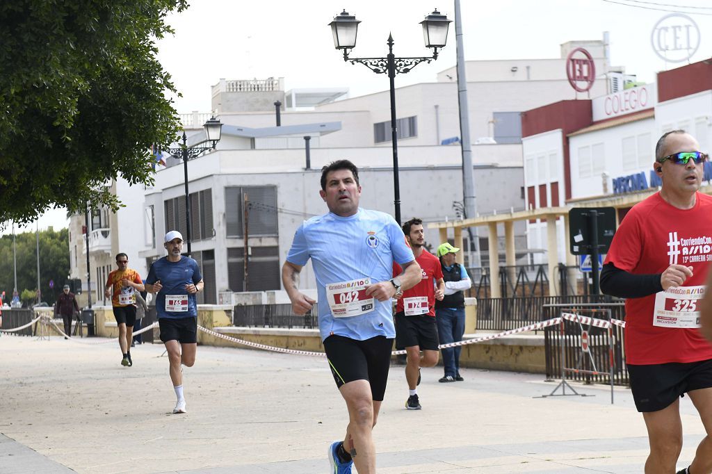 La XIII carrera solidaria Corriendo con Assido, en imágenes