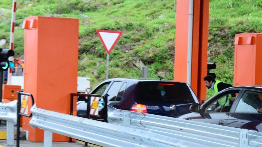 La Xunta urge a Puente las alegaciones a la UE por la AP-9 o acudirá al juzgado