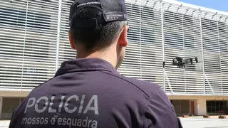 Los Mossos alertan de más vuelos irregulares de drones en Barcelona durante el verano y refuerzan la vigilancia
