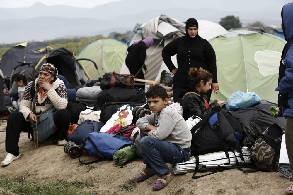 Desallotjament del camp de refugiats d''Idomeni