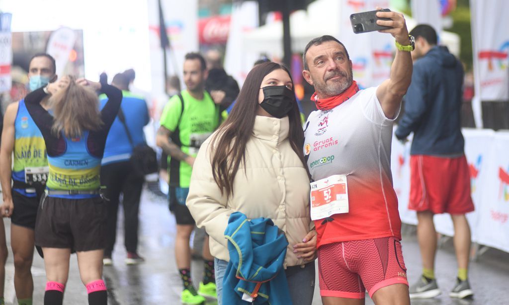 Así fue la salida de la maratón y la media maratón de Murcia