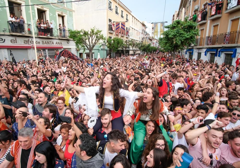 La pasión por la fiesta en Elda