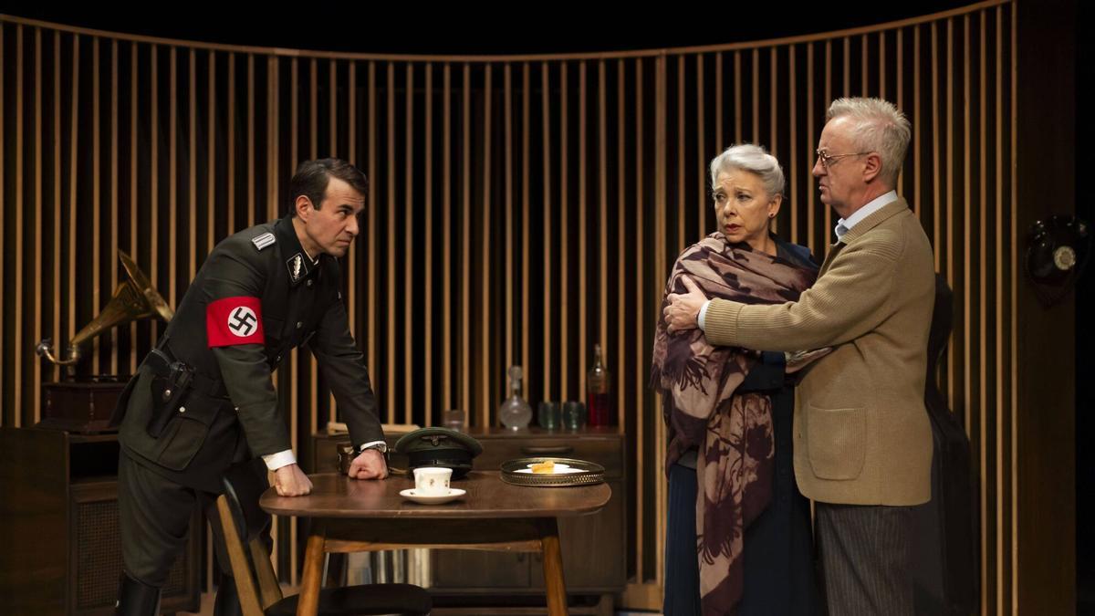 Una imagen promocional de "Música para Hitler"