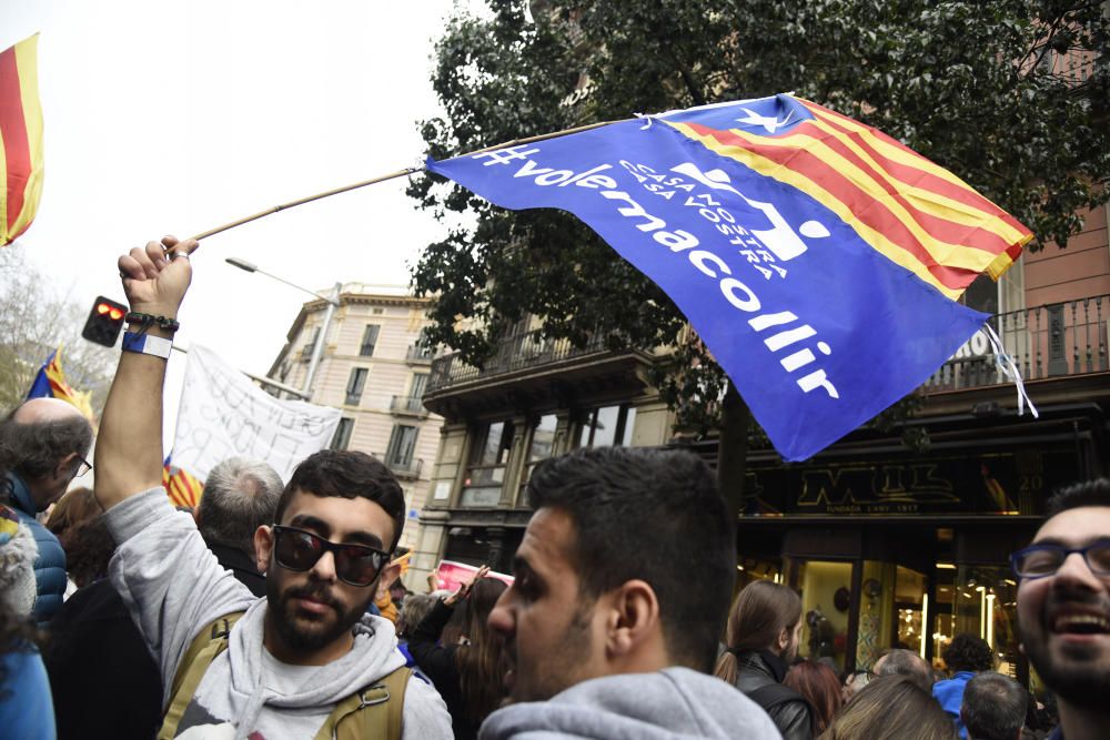 Manifestació per l''acollida de refugiats