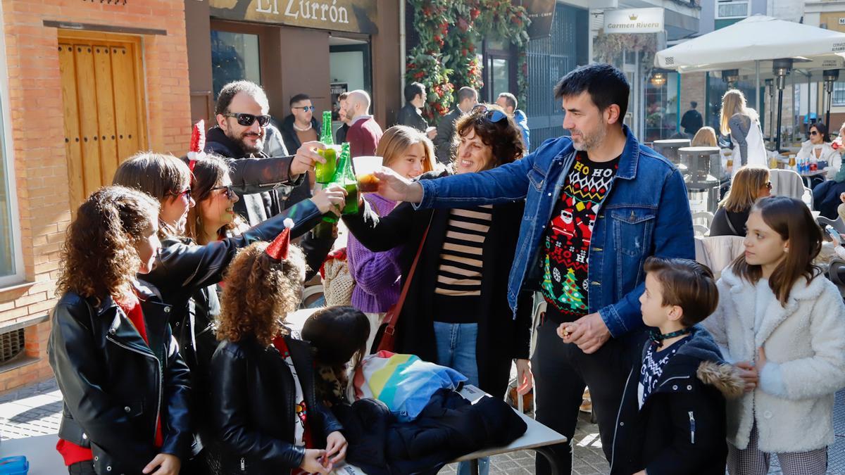 Córdoba se echa a la calle en una espléndida 'Tardebuena'