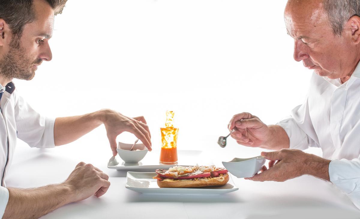 La cuidada cocina se complementa con sus sabrosas salsas caseras.