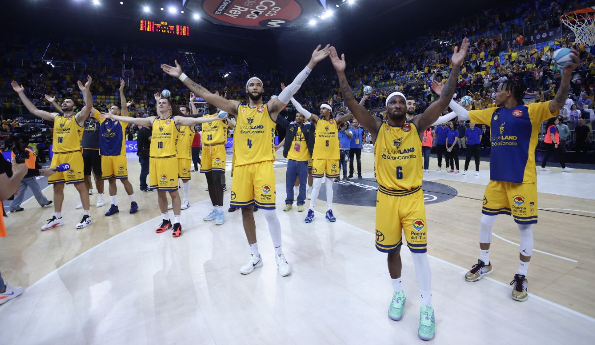 Arena Basket Country Las Palmas De Gran Canaria Private Transfer