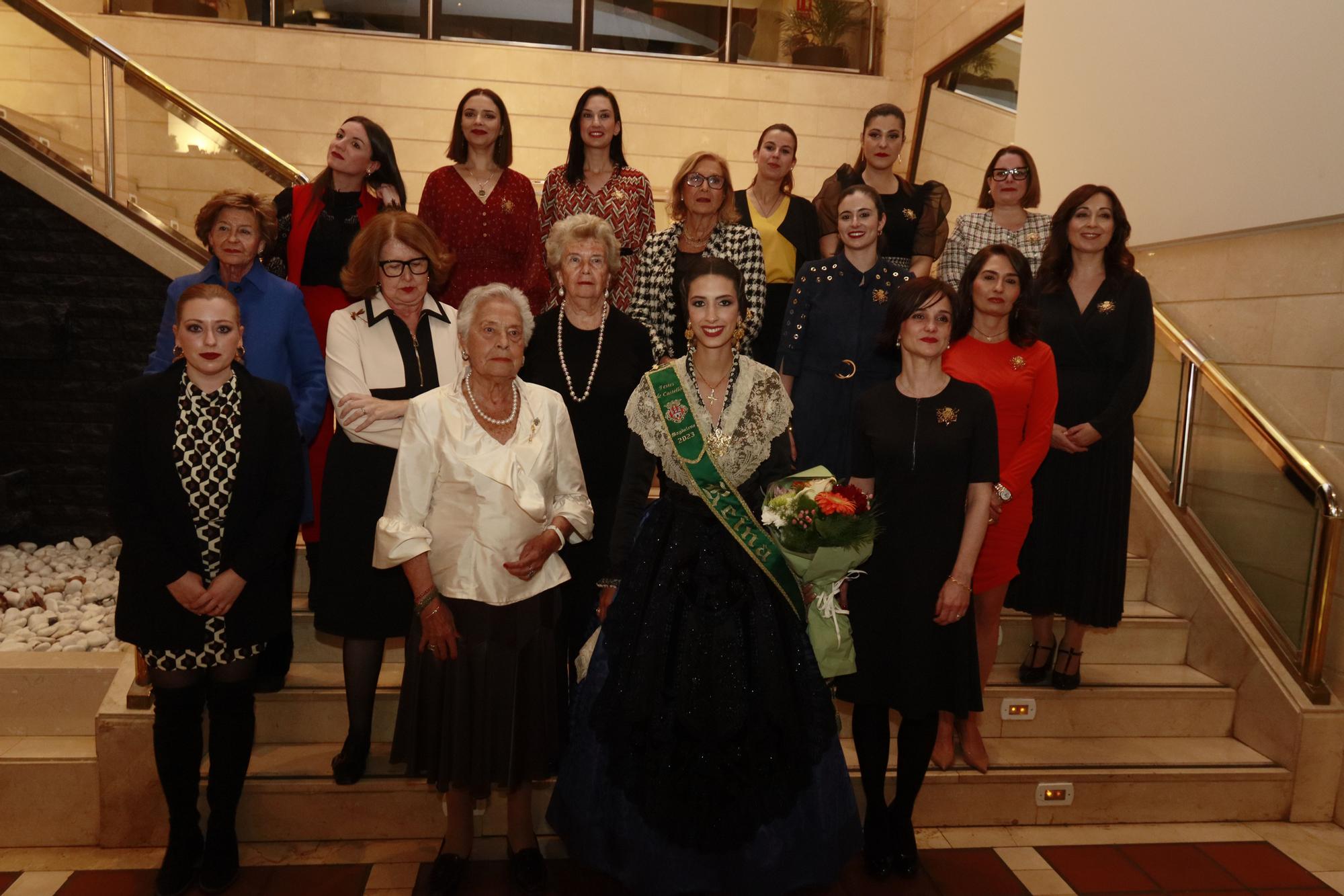 Homenaje a las reinas de las fiestas de la Magdalena