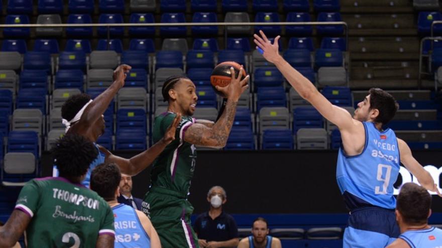 Thomas y los triples despiertan al Unicaja (91-77)