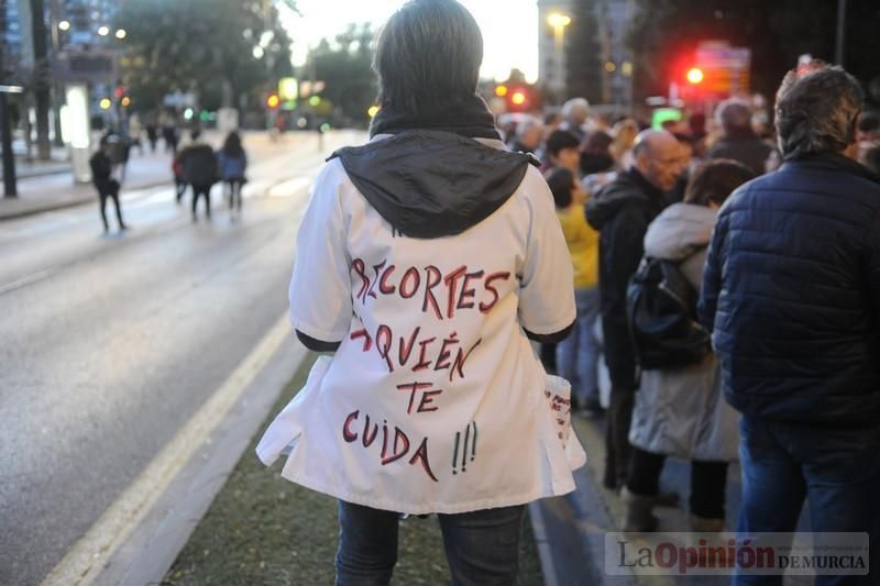 La marea blanca toma Murcia