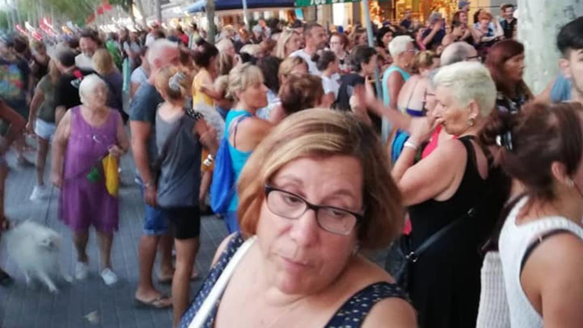 Protesta vecinal en la Barceloneta