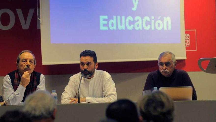 Acto por una escuela de carácter laico