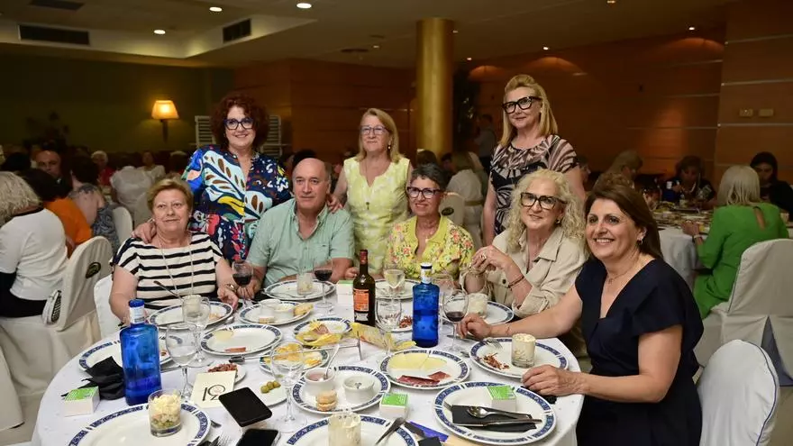 Búscate en la gala solidaria de la Asociación Contra el Cáncer en Castelló