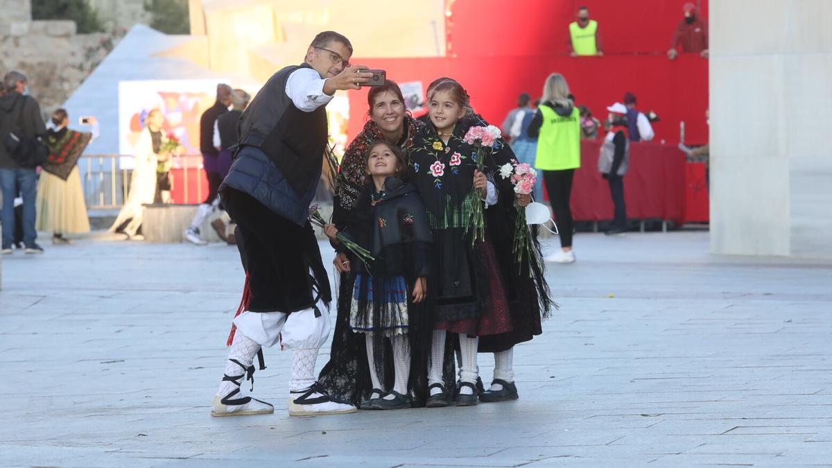 FOTOGALERÍA | La Ofrenda de Flores de estas fiestas del Pilar 2021