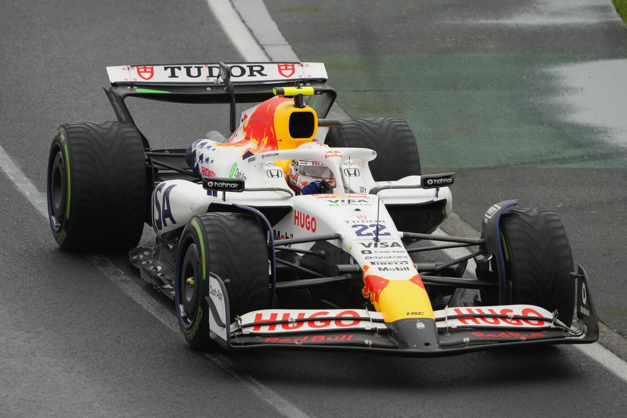 Team RB driver Yuki Tsunoda of Japan steers his car during the Australian Formula One Grand Prix at Albert Park, in Melbourne, Australia, Sunday, March 16, 2025. (AP Photo/Asanka Brendon Ratnayake)
