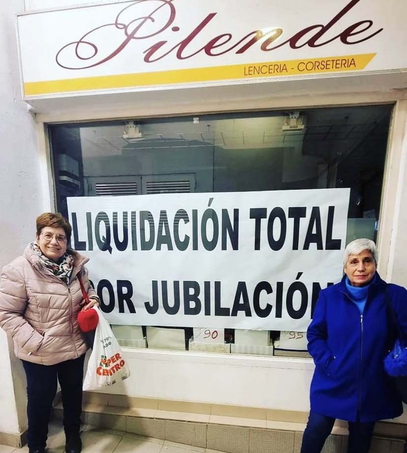 Galería de imágenes del cierre de la corsetería 'Pilende'