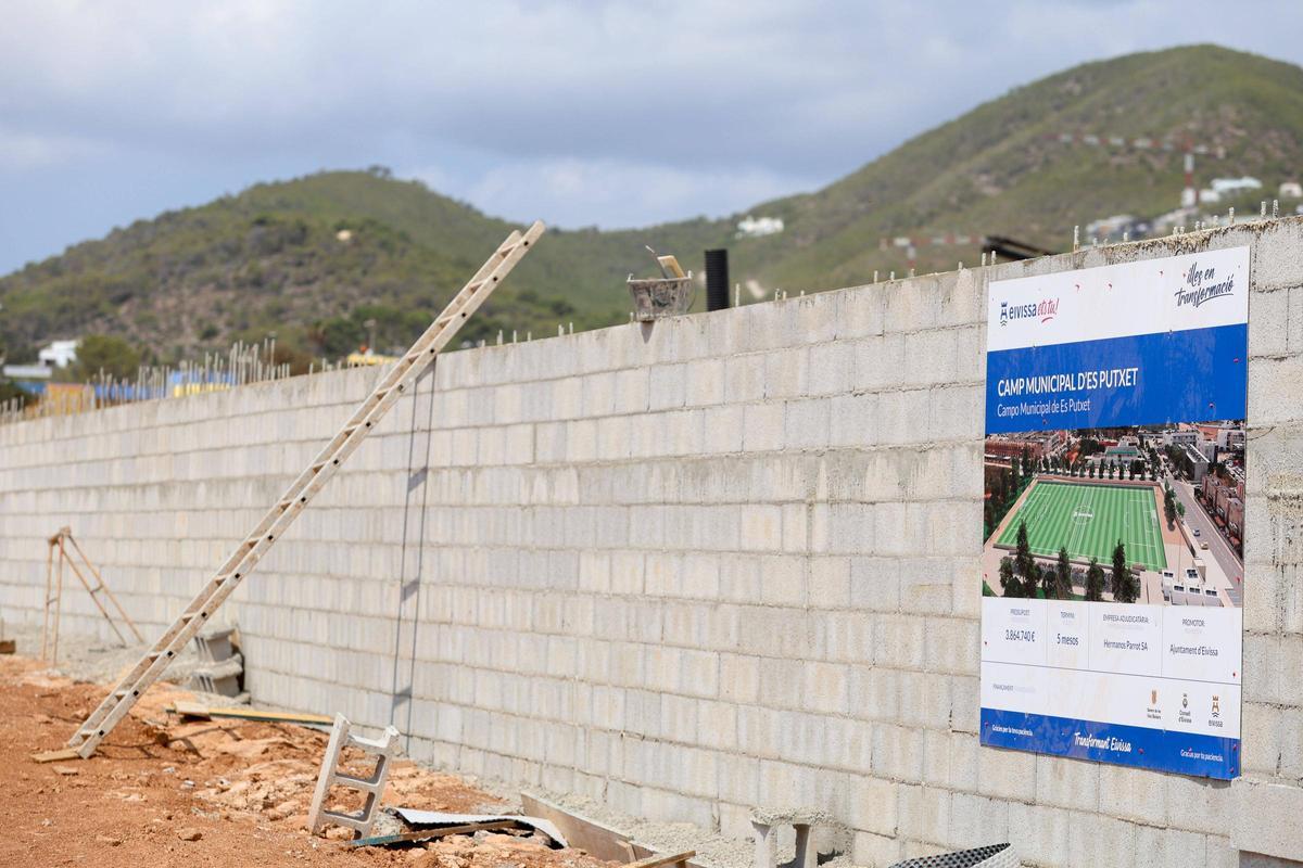 Aquí están todas las fotos de las obras del futuro estadio de Es Putxet