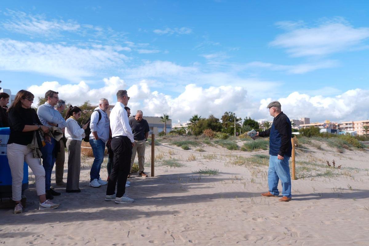 Durante la visita a las Dunas