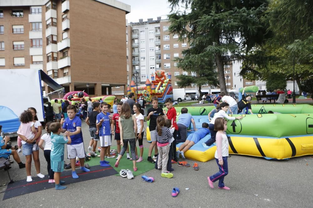 Oviedo celebra el día grande de San Mateo con 7.000 bollos preñaos