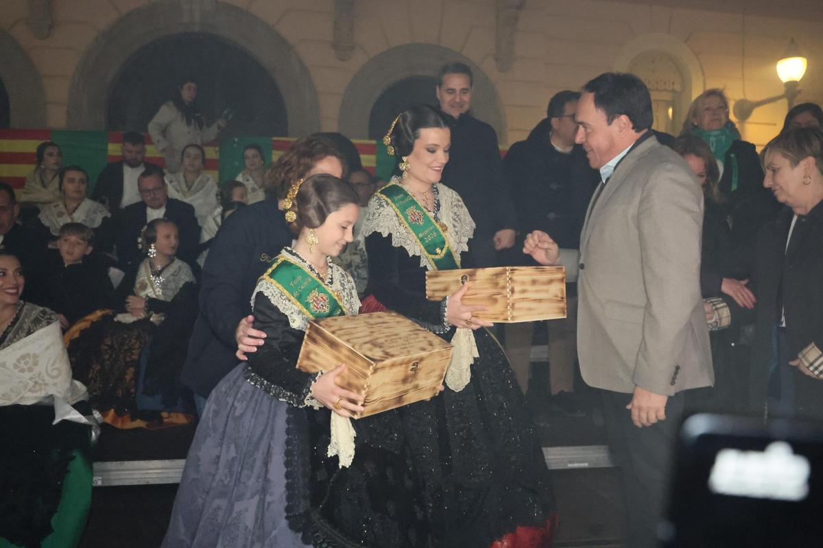 Galería: La Encesa de les Gaiates ilumina Castelló