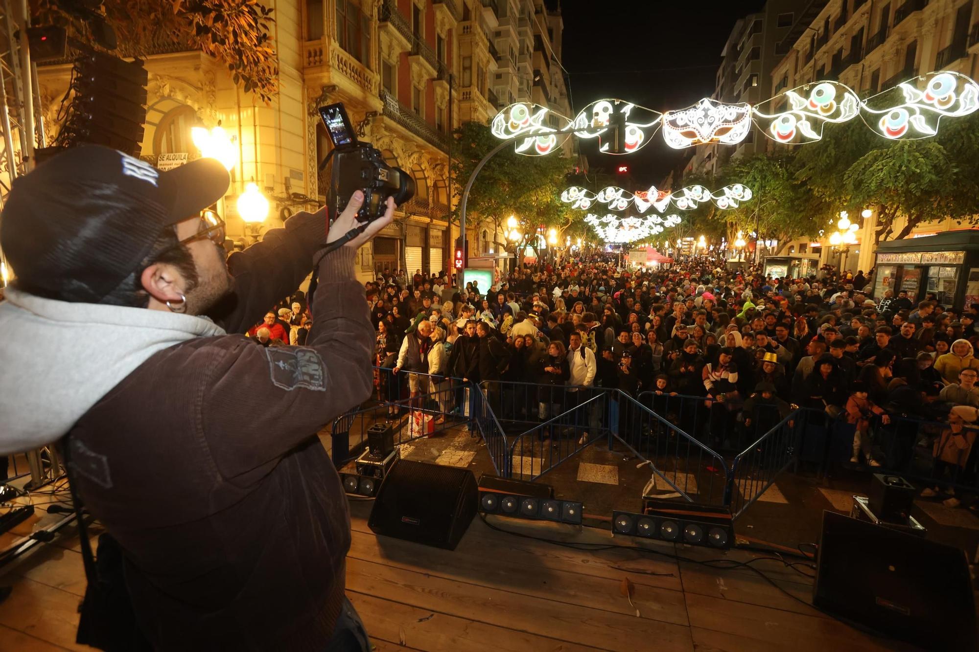 Las imágenes del Carnaval en la Rambla de Alicante