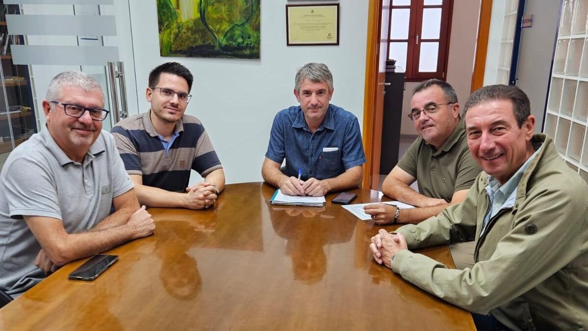 El projecte està pensat per a estar acabat en nou mesos