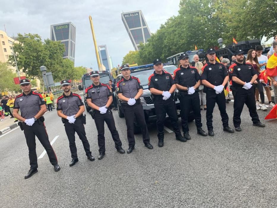 Policía Canaria desfila de la Fiesta Nacional