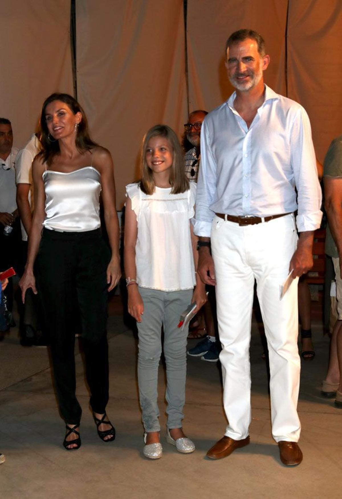 El rey Felipe VI, Letizia Ortiz y la infanta Sofía en Mallorca