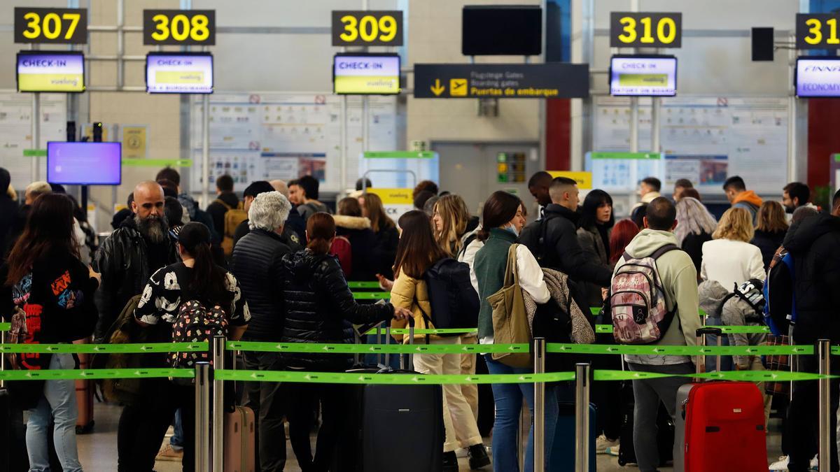 Movimiento de pasajeros en el aeropuerto de Málaga.