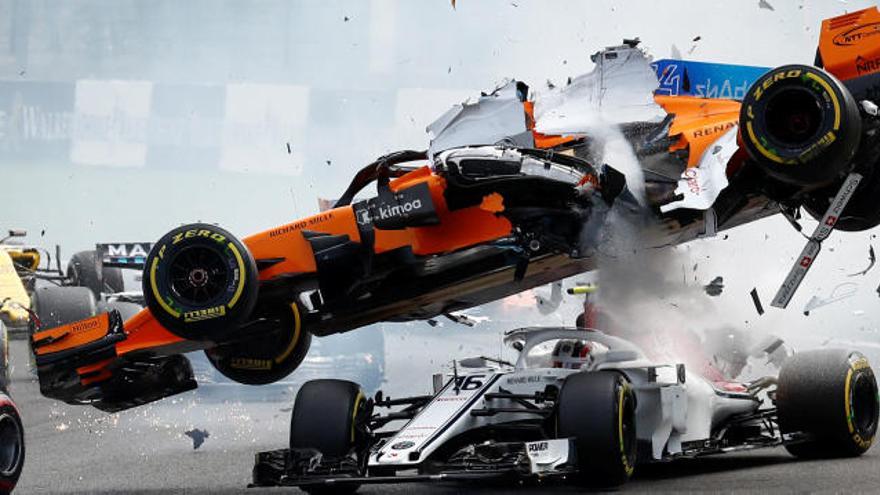 Accidente entre Alonso y Leclerc en el Gran Premio de Bélgica
