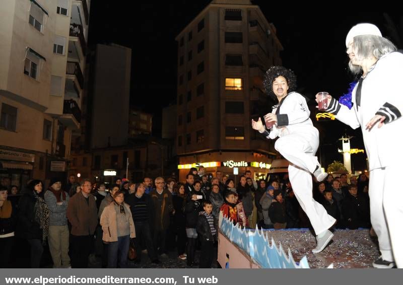 GALERÍA DE FOTOS - Fiesta de Carnaval en el Grao de Castellón