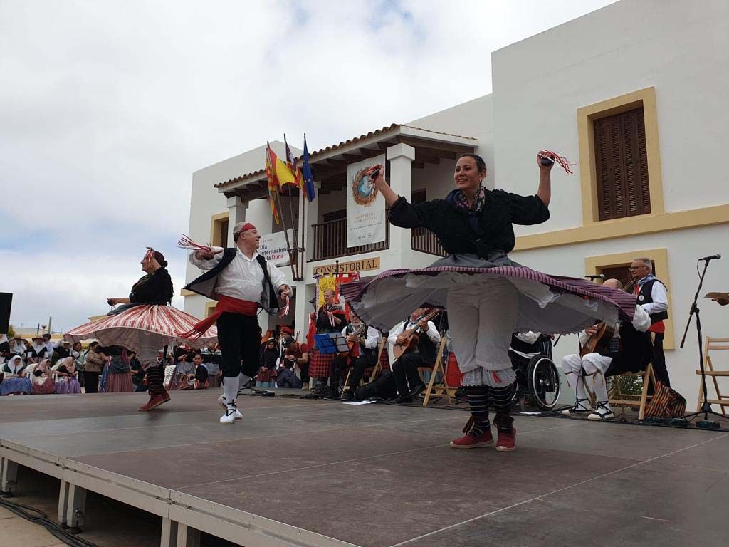 Galería de imágenes de II| Festival Folklòric Illa de Formentera