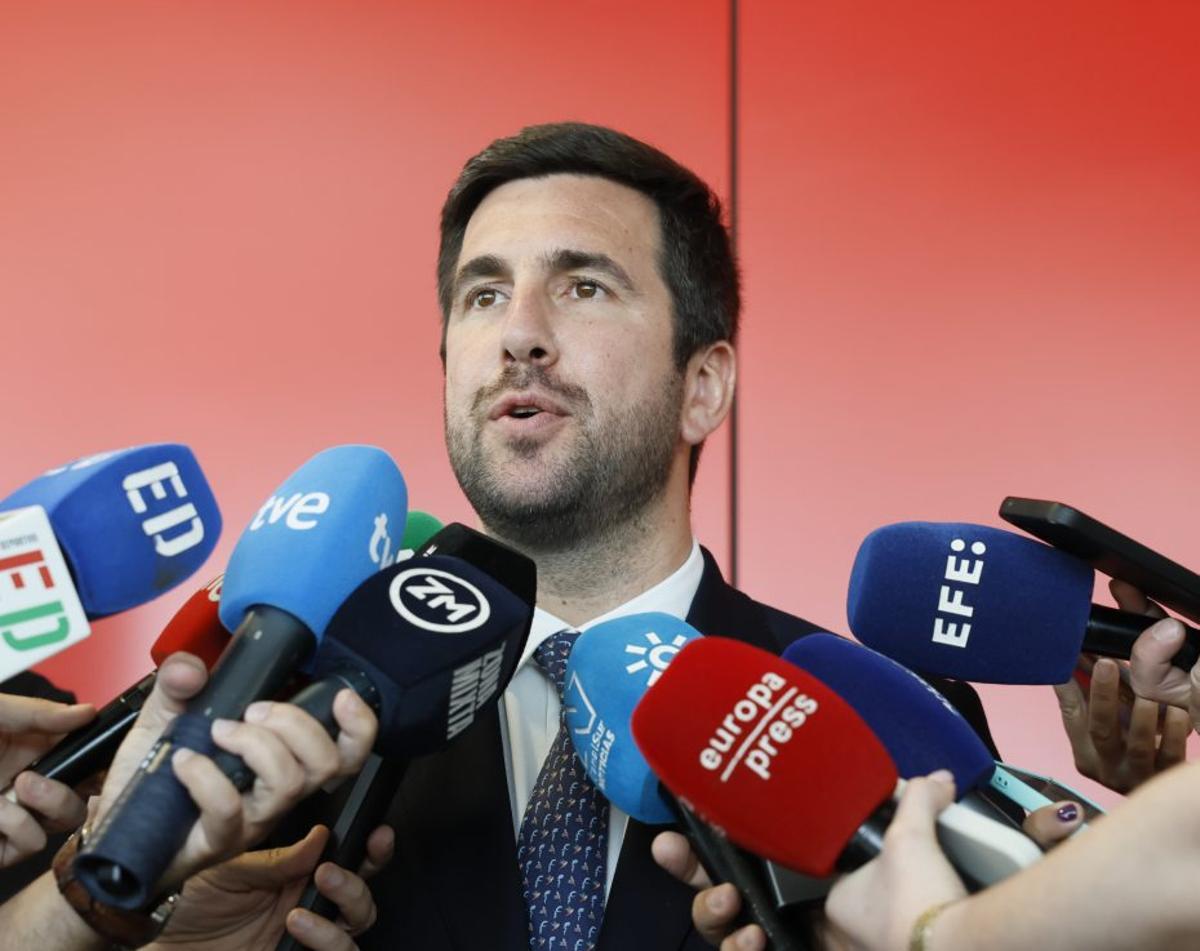 La banca espanyola deixa Riquelme sense aval per a les eleccions