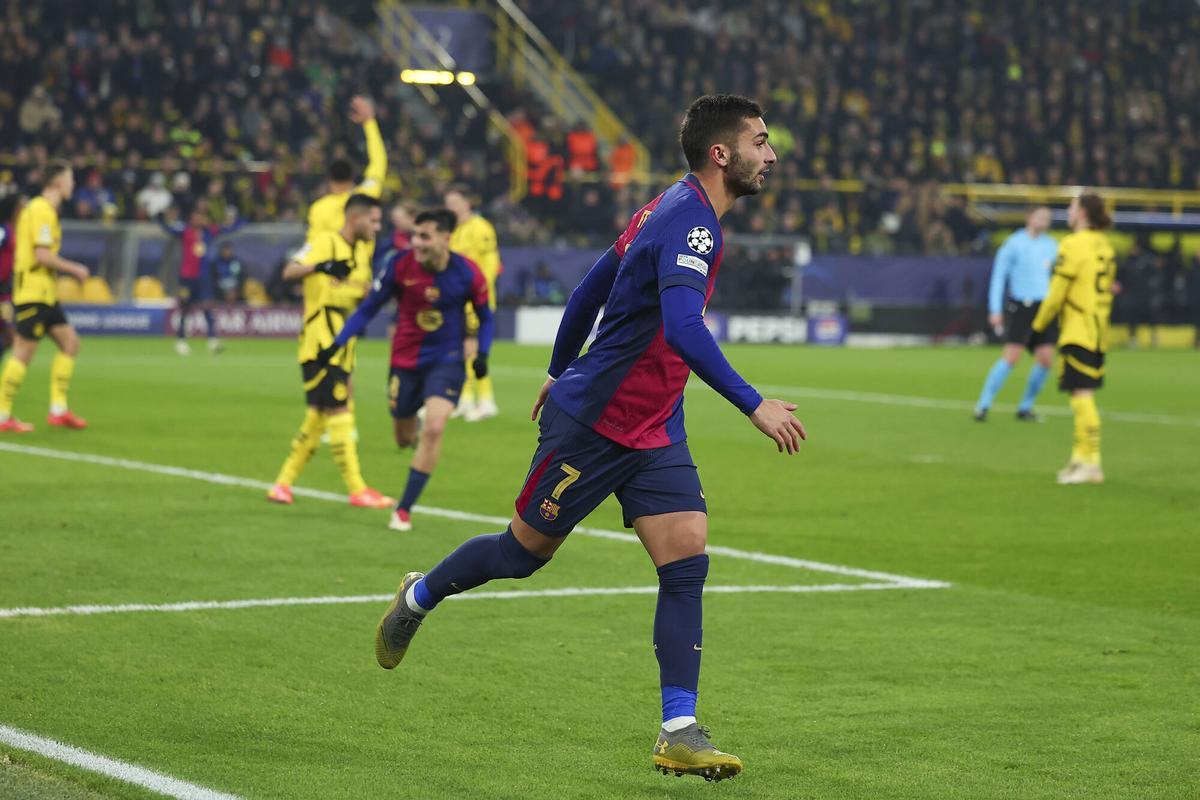 En Dortmund conocen bien la voracidad  del 'tiburón' Ferran Torres