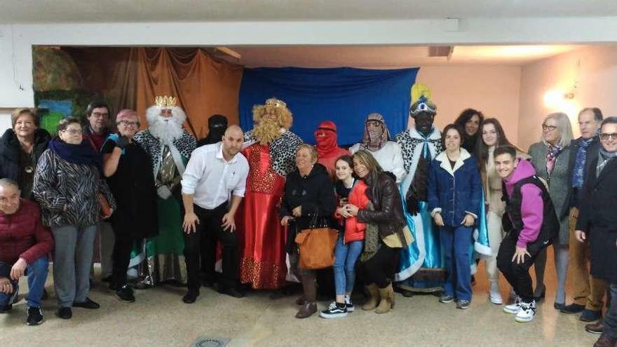 Los Reyes Magos cierran su gira en El Berrón