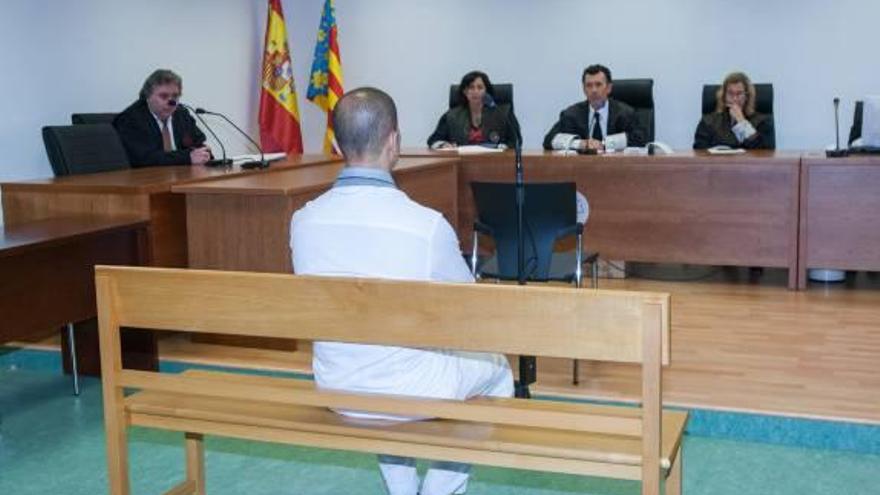 Juzgan a un joven por abusar de una chica que celebraba su cumpleaños en Alicante