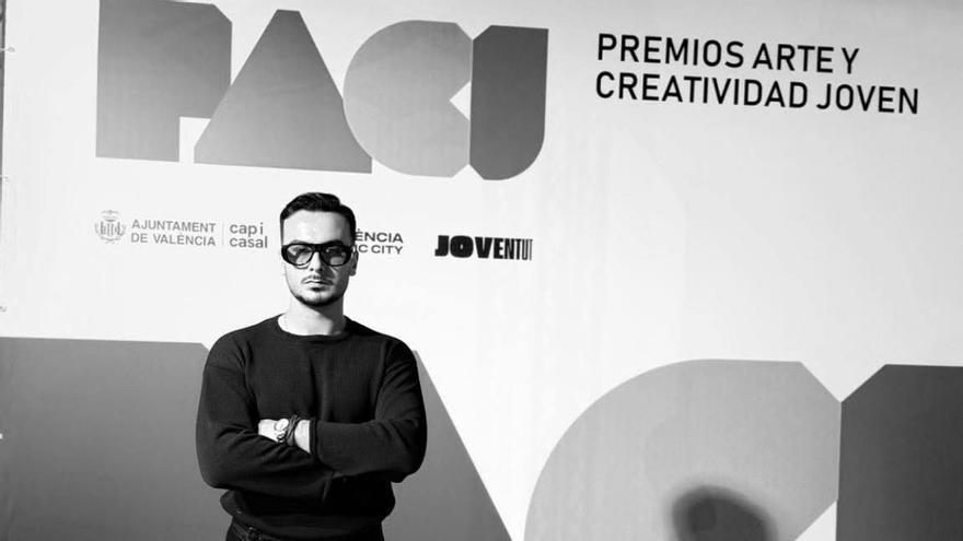 Roberto Catalán, la seda del futuro que nace en Cullera