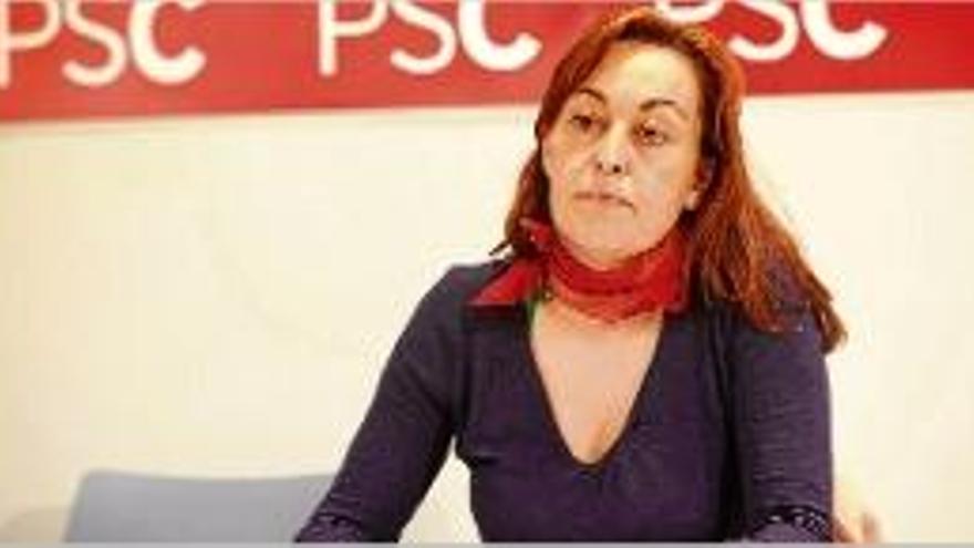 La candidata socialista, ahir, durant la roda de premsa a la seu del PSC.