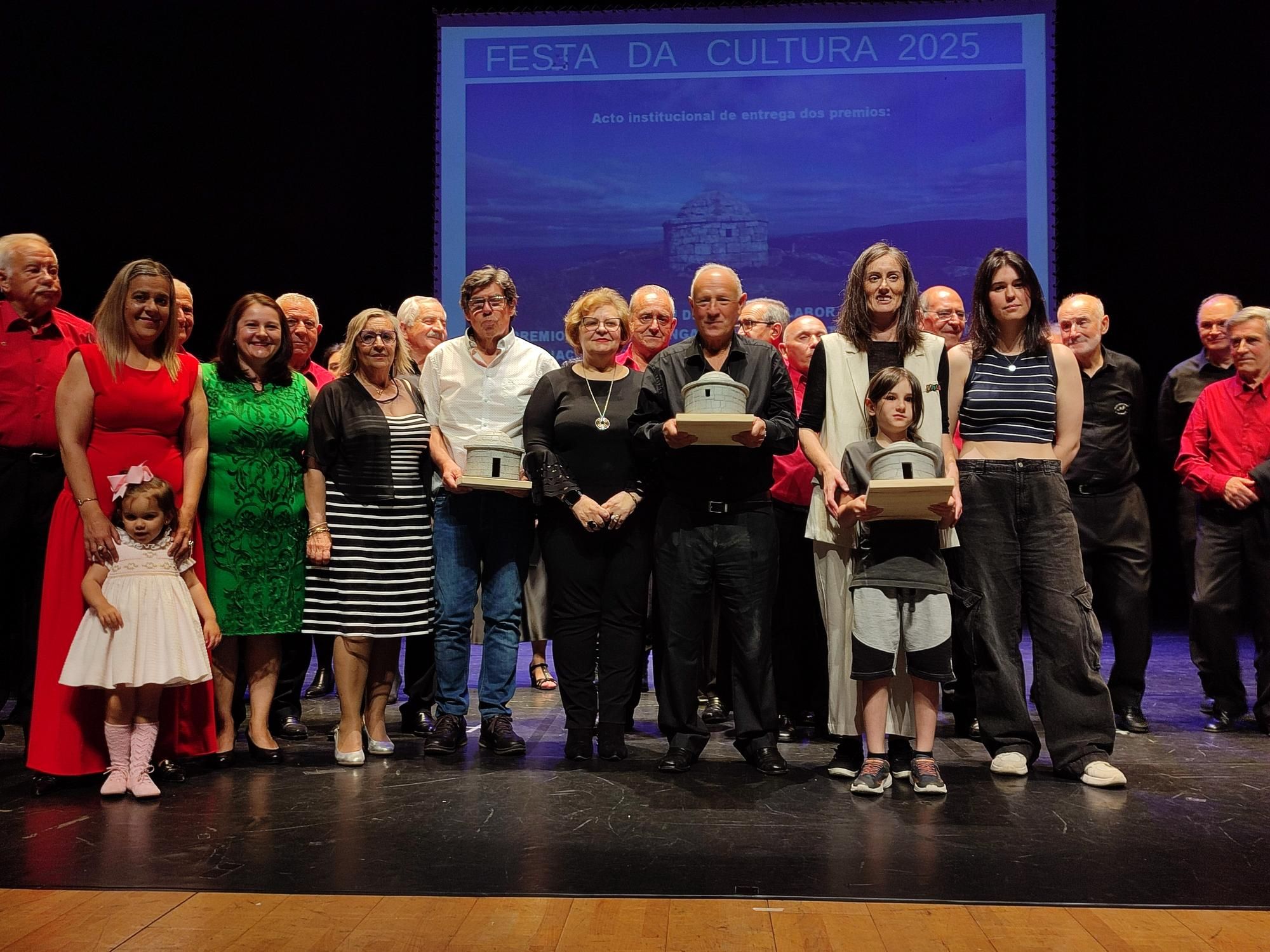 As mellores imaxes da gala das Letras Galegas en Cangas