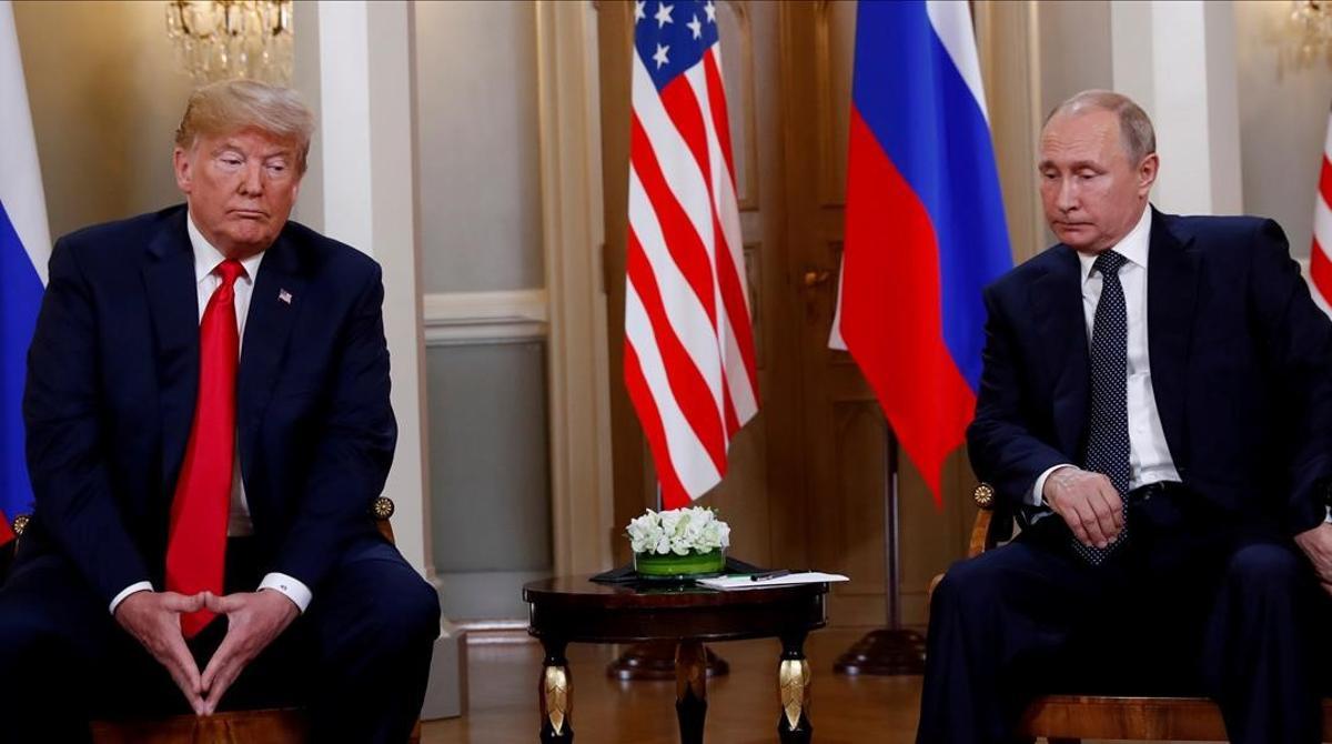 Donald Trump en su reunión con el presidente ruso, Vladimir Putin, en Helsinki (Finlandia), el 16 de julio del 2018.
