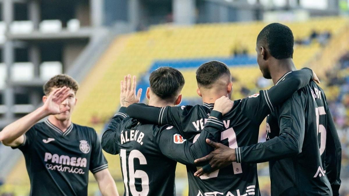 El equipo 'groguet' celebrando un tanto