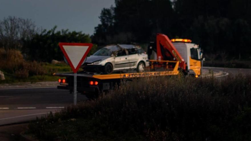 Estado en el que quedó el coche en el que circulaba la víctima.