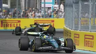 Verstappen se 'pasea' en la sprint de Miami