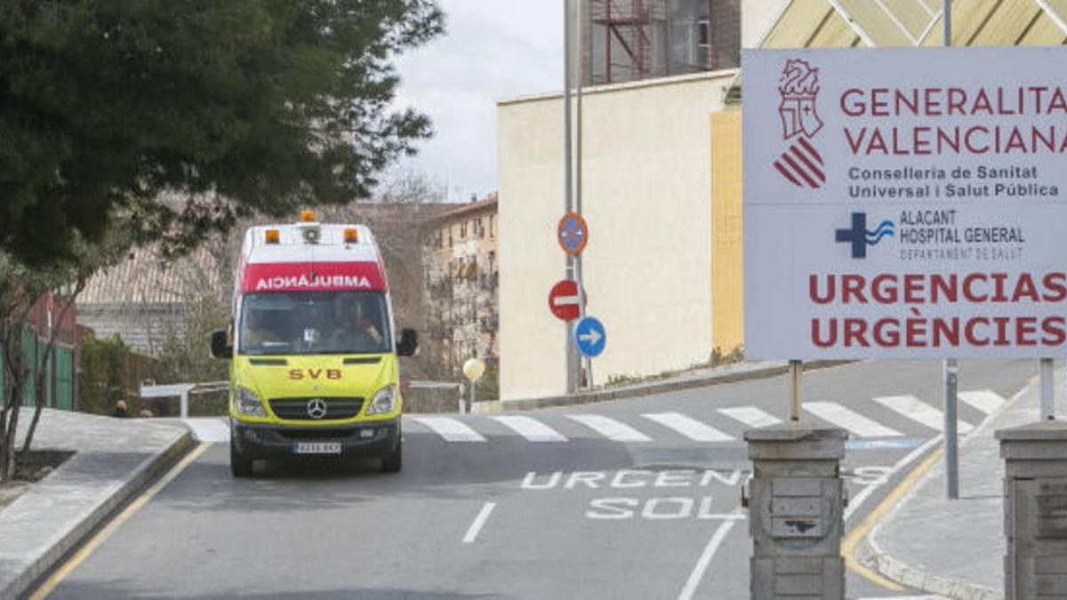 Ambulancia en Alicante.