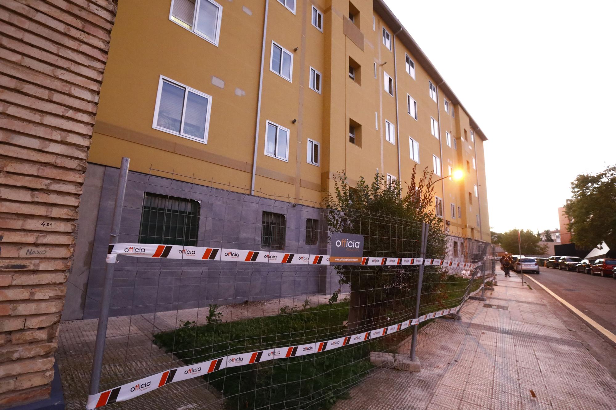 Obras de rehabilitación de edificios en Alférez Rojas